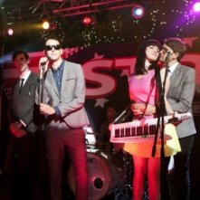 90210: Cobra Starship ospiti musicali nell'episodio Party Politics