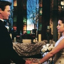 Brian Krause e Holly Marie Combs nell'episodio Finalmente sposi della serie TV Streghe