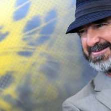 Un bel primo piano di Eric Cantona, a Locarno con Les mouvements du bassin