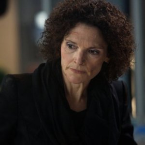 Grimm: Mary Elizabeth Mastrantonio nell'episodio Bad Teeth