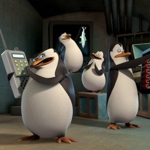 Skipper, Kowalski, Rico e Soldato in un momento della serie TV I Pinguini di Madagascar