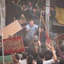 Liev Schreiber in una scena di The Reluctant Fundamentalist