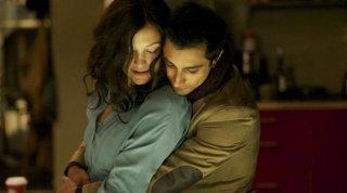 The Reluctant Fundamentalist: Riz Ahmed e Kate Hudson in una romantica scena
