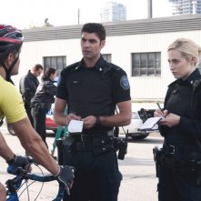 Rookie Blue: Landy Cannon, Travis Milne e Charlotte Sullivan nell'episodio Girls' Night Out