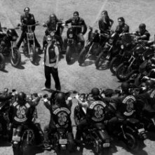 Sons of Anarchy: un poster con sviluppo orizzontale della stagione 5