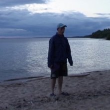 Anton's right here: Anton Kharitonov, il ragazzo autistico al centro del documentario, in una scena