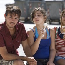 Bellas Mariposas: Davis Tagliaferro insieme a Sara Podda e Maya Mulas sul set del film