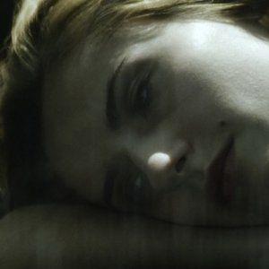 Cargo: Lidiya Liberman in una scena nei panni di Alina, una prostituta ucraina sulle strade di Roma