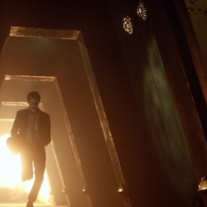 Doctor Who: Matt Smith in un momento dell'episodio Asylum Of The Daleks, premiere della stagione 7