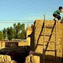 Fly with the Crane: una scena tratta dal film di Li Ruijun