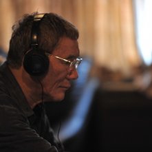 Outrage Beyond: il regista del film Takeshi Kitano sul set