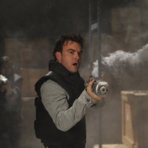 Sanctuary: Robin Dunne nell'episodio Acolyte