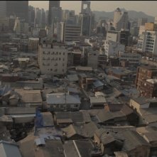 Pietà: un'immagine di Cheonggyecheon, quartiere di Seoul in cui è ambientato il film