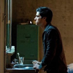 Falling Skies: Drew Roy in un'immagine dell'episodio Un'unione sempre più perfetta