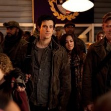 Falling Skies: Drew Roy, Will Patton e Maxim Knight nell'episodio Il prezzo della grandezza