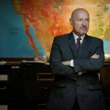 Falling Skies: Terry O'Quinn è Arthur Manchester nell'episodio Il prezzo della grandezza