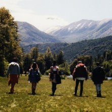 Leones: i cinque protagonisti del film tra le montagne