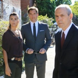 NCIS: Cote de Pablo, Michael Weatherly e Joe Spano nell'episodio Extreme Prejudice