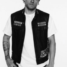 Sons of Anarchy: Charlie Hunnam in una foto promozionale della stagione 5