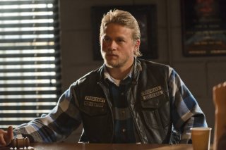 Sons of Anarchy: Charlie Hunnam nell'episodio Sovereign