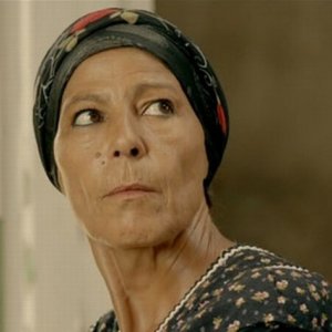 Yema: la regista e interprete Djamila Sahraoui in una scena del film