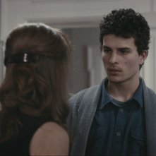 Bella addormentata: Isabelle Huppert (di spalle) e Brenno Placido in una scena del film