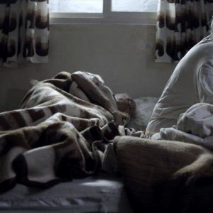 Hayuta ve berl - Epilogue: i protagonisti Yosef Carmon e Rivka Gur in un'immagine del film