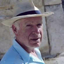 The Tightrope: Peter Brook in una scena del docu-film a lui dedicato