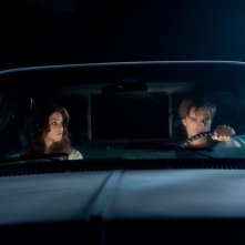 Ashley Greene con Sebastian Stan nell'horror The Apparition