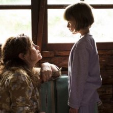 Du Vent dans mes mollets - Agnès Jaoui e Juliette Gombert in una scena