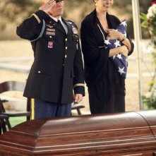 Army Wives: Catherine Bell e Terry Serpico nell'episodio Tutta la nazione grata
