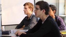 Clip Esclusiva 1 - Il rosso e il blu