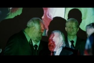 Clip 'L'immagine di un partito' - Bella addormentata