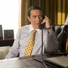 Political Animals: Ciarán Hinds in una scena dell'episodio Second Time Around