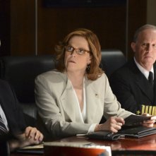 Political Animals: Sigourney Weaver in una scena dell'episodio Lost Boys