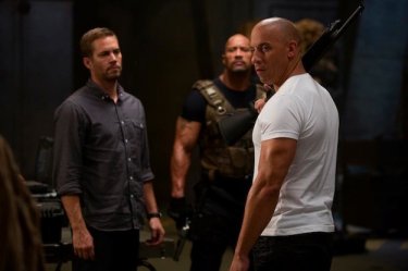 Vin Diesel, Paul Walker e Dwayne Johnson sul set di The Fast and the Furious 6