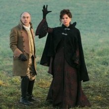 Once Upon A Time Barbara Hershey E Tony Perez Nell Episodio The Stable Boy 251070