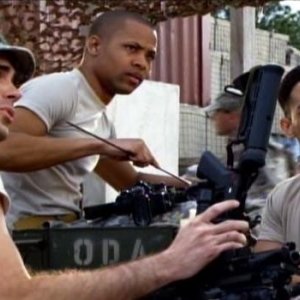 Una scena dell'episodio Braccia che sorreggono della quinta stagione di Army Wives - Conflitti del cuore