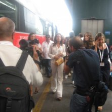 Cesaroni 5: Micol Olivieri alla stazione di Milano durante il Cesaroni Day del 12 Settembre 2012