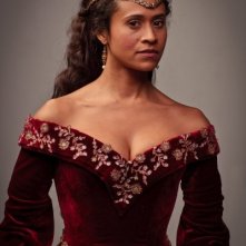 Angel Coulby in una foto promozionale della quinta stagione di Merlin