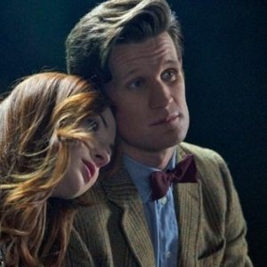 Matt Smith e Karen Gillan nell'episodio The Power of Three della serie TV Doctor Who