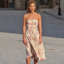 Nora Arnezeder in Ce que le jour doit à la nuit