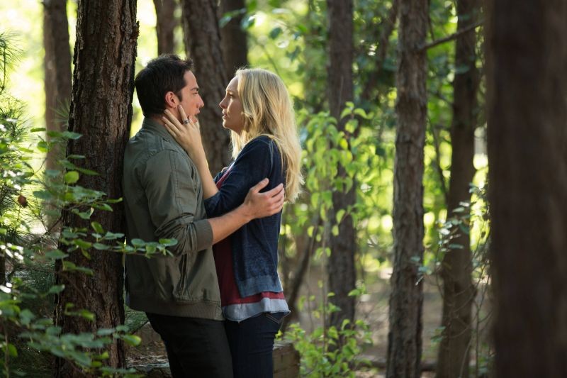 The Vampire Diaries Michael Trevino E Candice Accola Nell Episodio Growing Pains 251491