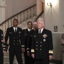 Last Resort Una Scena Dell Episodio Captain 251576