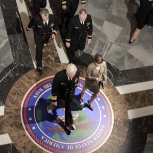 Last Resort: Una scena della serie