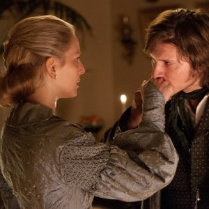 Copper: Anastasia Griffith e Tom Weston-Jones nell'episodio In the Hands of an Angry God