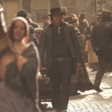 Copper: Tom Weston-Jones in una scena dell'episodio Surviving Death