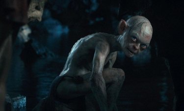 An eerie image of Andy Serkis as Gollum in The Hobbit: An Unexpected Journey
