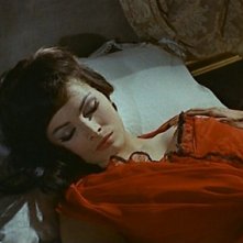 Scilla Gabel in una scena del film Il mulino delle donne di pietra