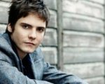 Daniel Brühl è l'uomo più ricercato